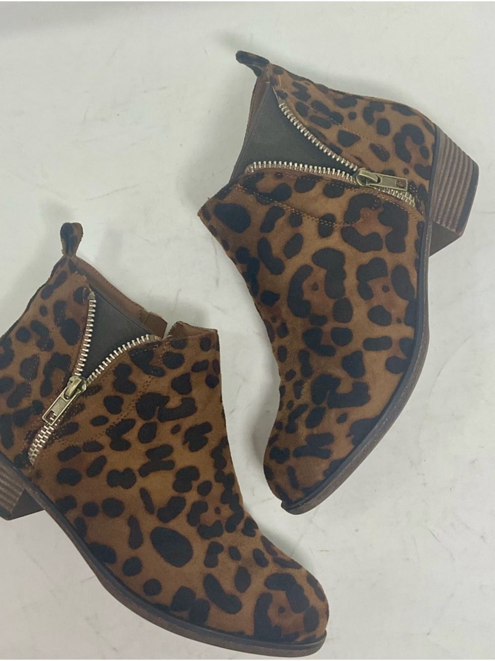 Leopard Print Ankle Booties with Side Zipper - Brown/Black